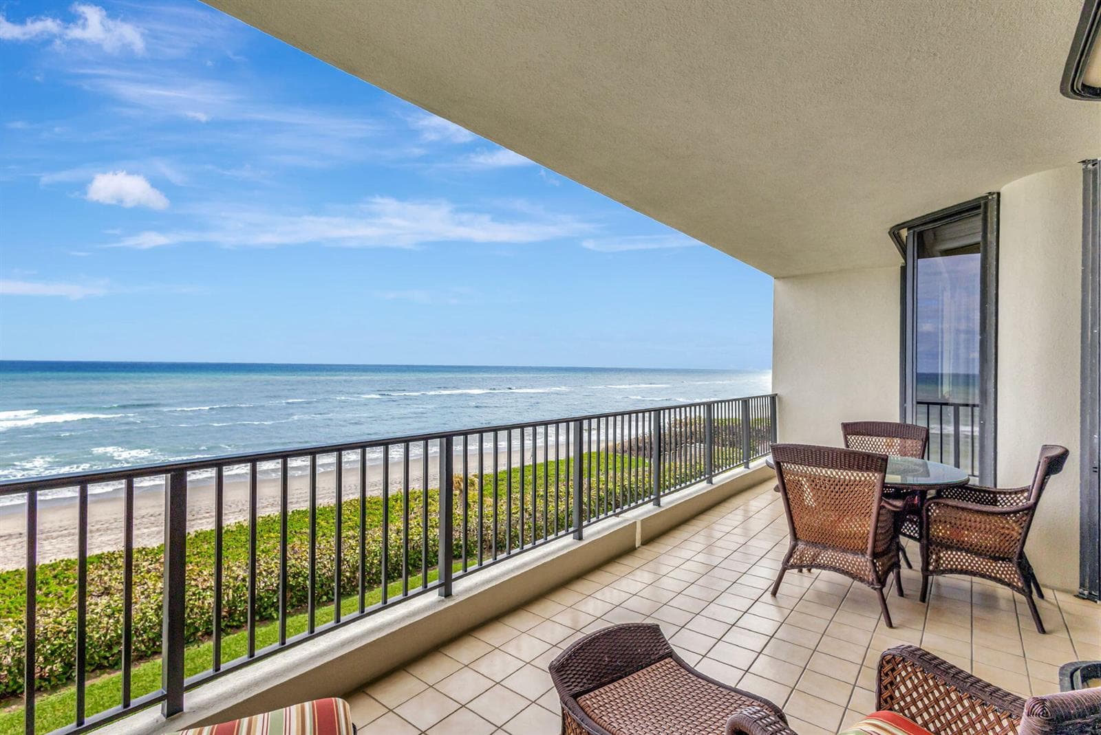 800 Ocean Drive # 404, Juno Beach FL 33408