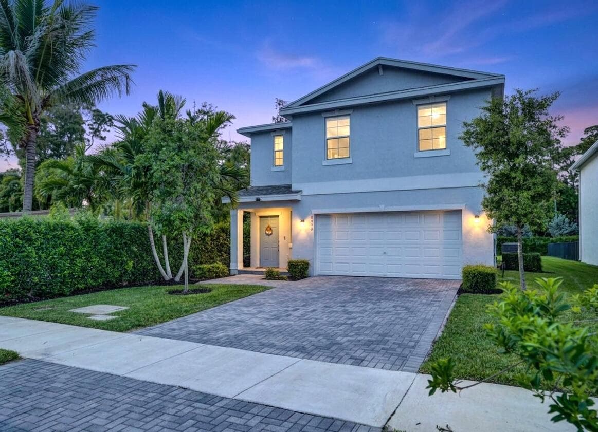 4549 Dow Lane, FL 33463 - Photo 1