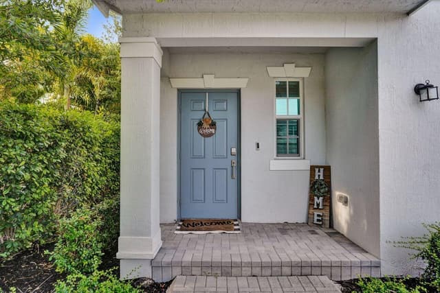 4549 Dow Lane, FL 33463 - Photo 5
