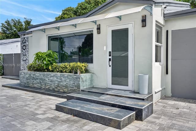 1130 NW 57th St, Miami FL 33127 - Miami, FL - Photo 7