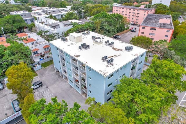 2920 SW 28th Ter # 207, Miami FL 33133 - Miami, FL - Photo 4