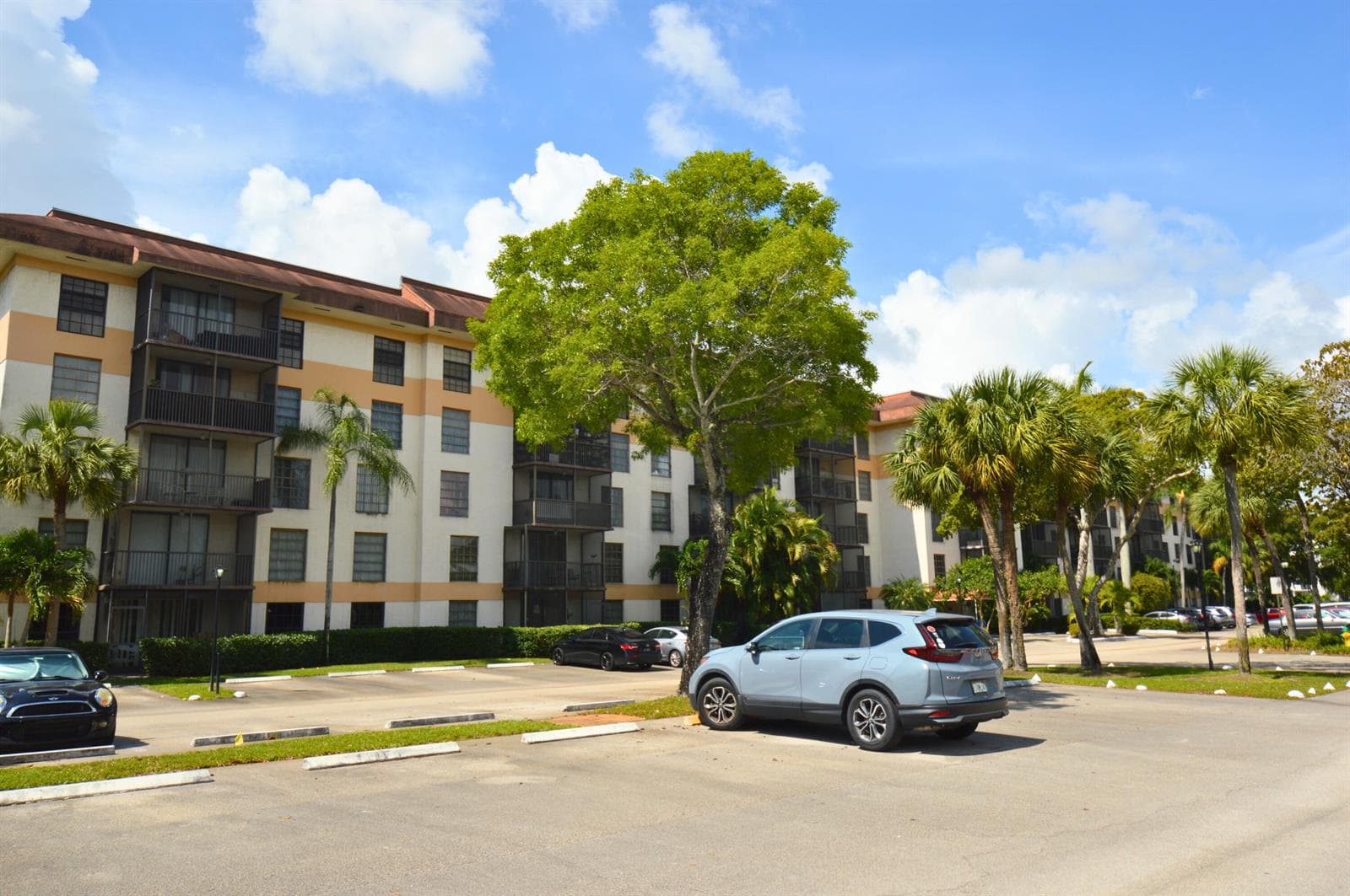 5570 NW 44th Street # 318a, Lauderhill FL 33319 - Lauderhill, FL - Photo 1