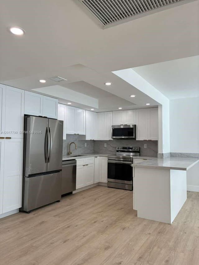 19390 Collins Ave # 520, Sunny Isles Beach FL 33160 - Sunny Isles Beach, FL - Photo 3