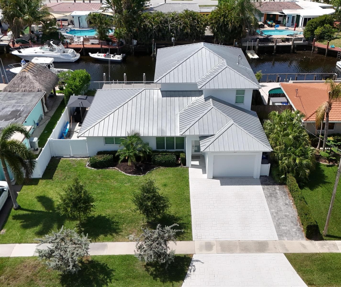 120 SE 12th Court, Pompano Beach FL 33060