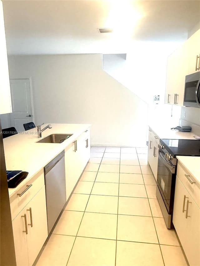 4941 Oakmont Dr # 5838, Dania Beach FL 33312 - Dania Beach, FL - Photo 6