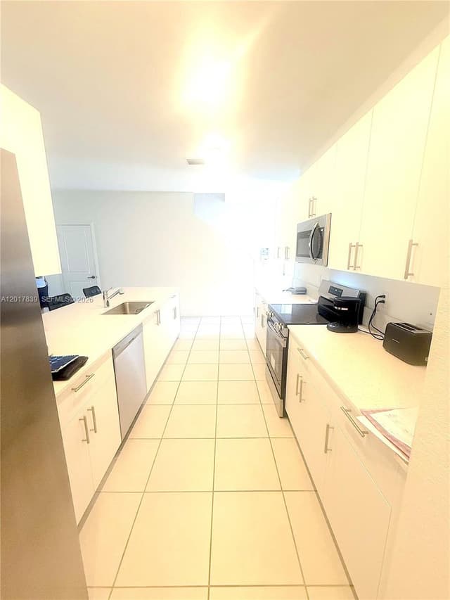 4941 Oakmont Dr # 5838, Dania Beach FL 33312 - Dania Beach, FL - Photo 5