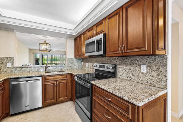 5054 Golfview Court # 1514, Delray Beach FL 33484 - Delray Beach, FL - Photo 3