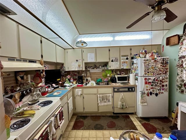 6090 N Sabal Palm Boulevard # 110, Tamarac FL 33319 - Tamarac, FL - Photo 6