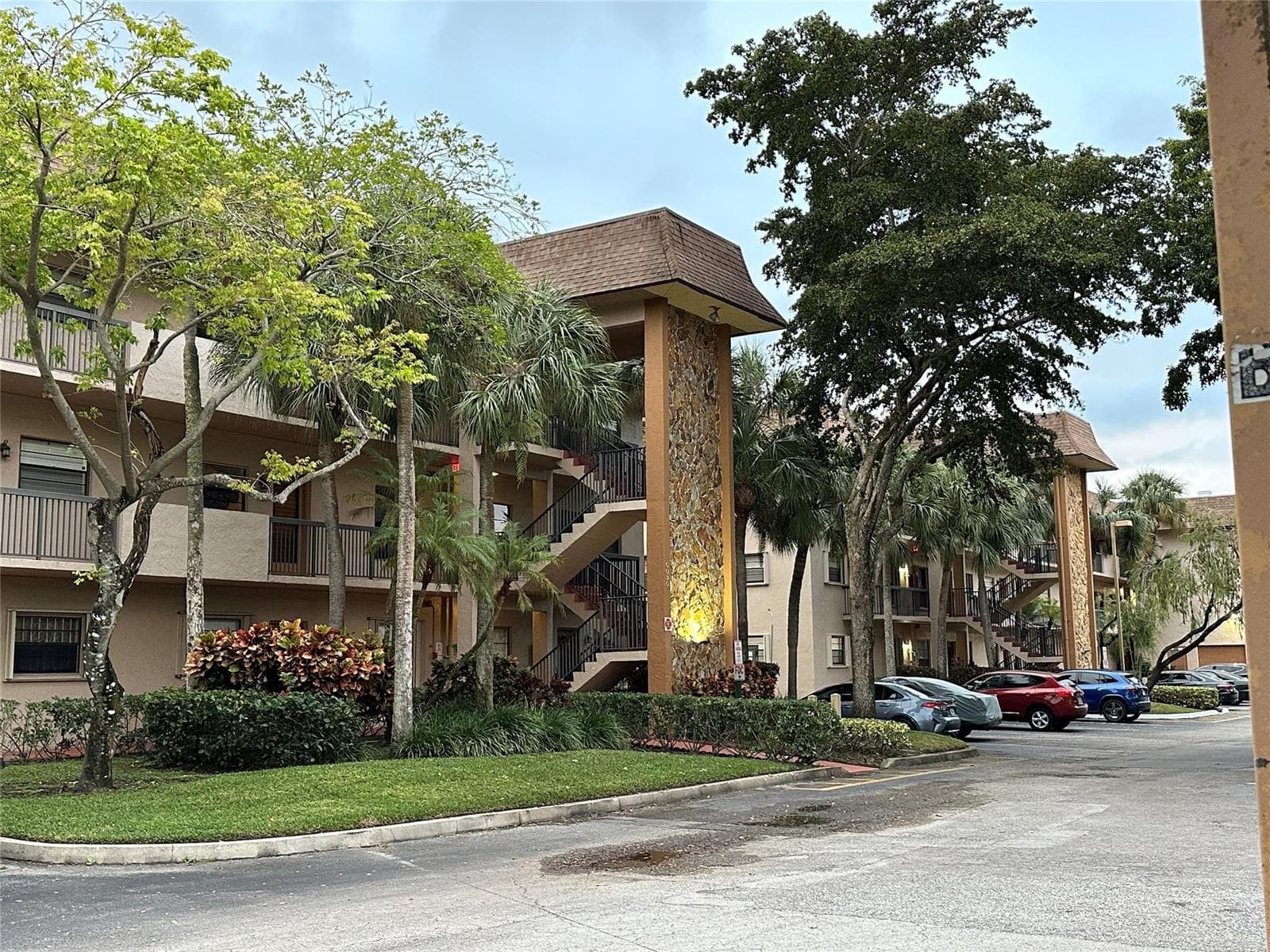 6090 N Sabal Palm Boulevard # 110, Tamarac FL 33319 - Tamarac, FL - Photo 1