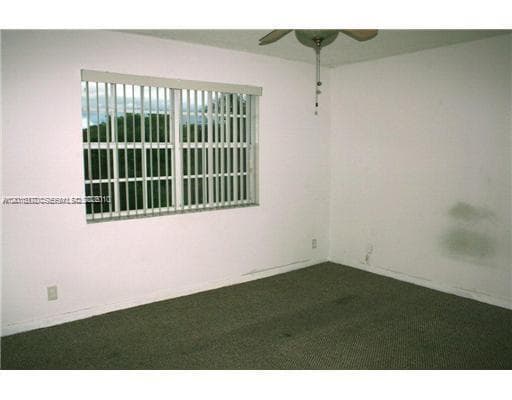 365 SW 86th Ave # 203, Pembroke Pines FL 33025 - Pembroke Pines, FL - Photo 6