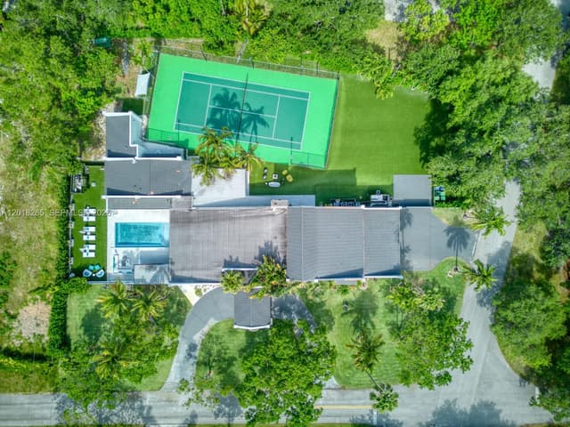 9715 SW 89th Ct, Miami FL 33176 - Miami, FL - Photo 2