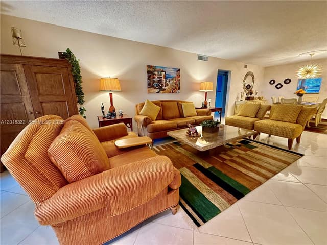 2301 Lucaya Ln # O1, Coconut Creek FL 33066 - Coconut Creek, FL - Photo 6