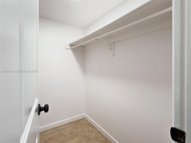 496 NW 165th St Rd # 410, Miami FL 33169 - Miami, FL - Photo 7