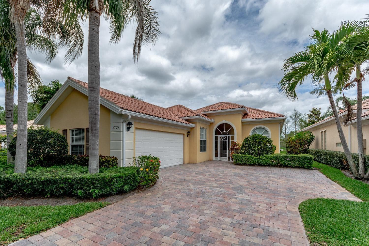 4705 Dovehill Drive, Palm Beach Gardens FL 33418 - Palm Beach Gardens, FL - Photo 1