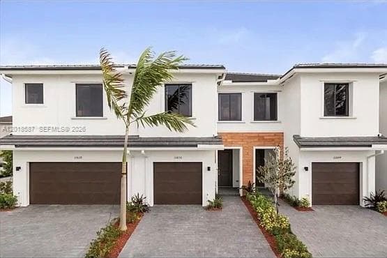 10975 SW 233rd St, Homestead FL 33032