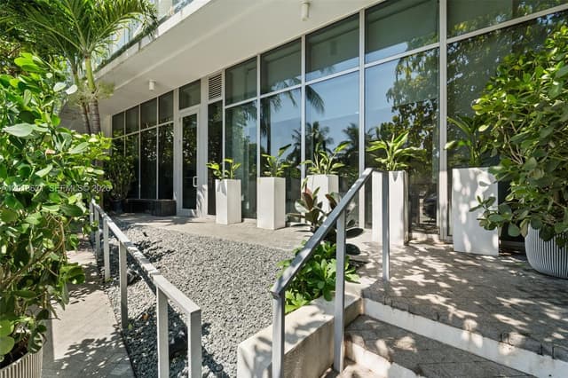 1 Collins Ave # 108, Miami Beach FL 33139 - Miami Beach, FL - Photo 2