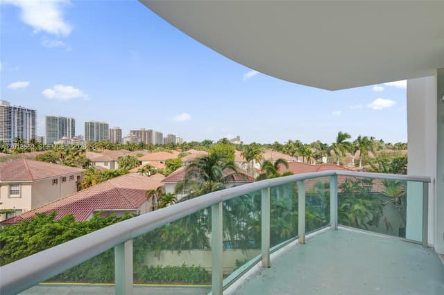 19370 Collins Ave # 426, Sunny Isles Beach FL 33160 - Sunny Isles Beach, FL - Photo 4