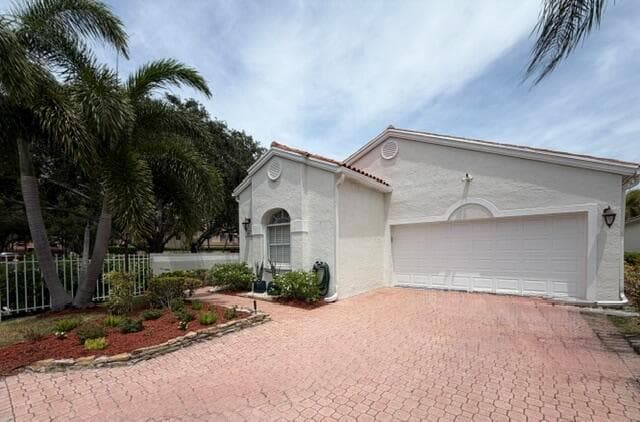 3963 Redondo Court, Boca Raton FL 33487