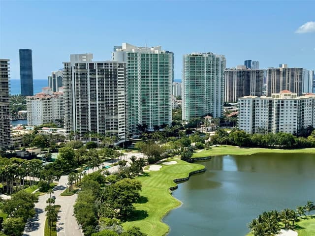 3675 N Country Club Dr # 2005, Aventura FL 33180 - Aventura, FL - Photo 2