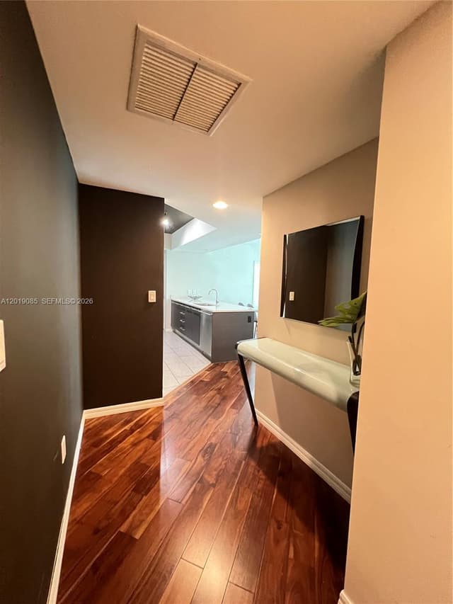 55 SE 6th St # 3305, Miami FL 33131 - Miami, FL - Photo 4