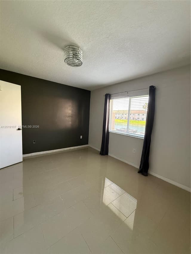 1271 SE 28th Ct # 105, Homestead FL 33035 - Homestead, FL - Photo 5