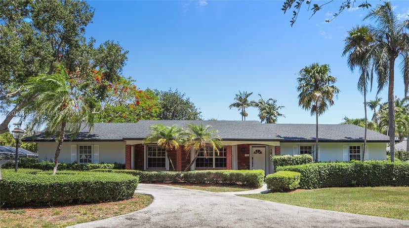 7605 SW 179th Ter, Palmetto Bay FL 33157