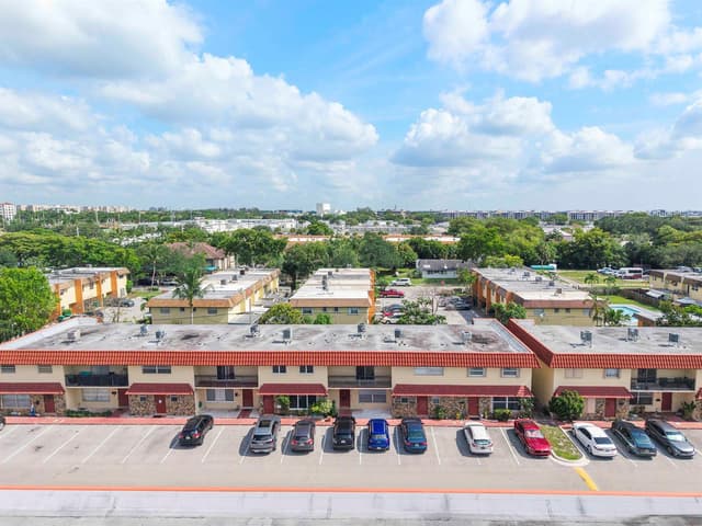 6659 SW 41st Place # 38, Davie FL 33314 - Davie, FL - Photo 3