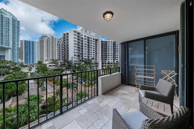 520 Brickell Key Dr # A710, Miami FL 33131 - Miami, FL - Photo 2