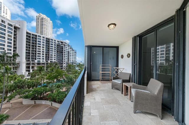 520 Brickell Key Dr # A710, Miami FL 33131 - Miami, FL - Photo 3