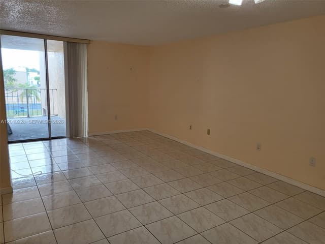 10801 SW 109th Ct # D305, Miami FL 33176 - Miami, FL - Photo 5