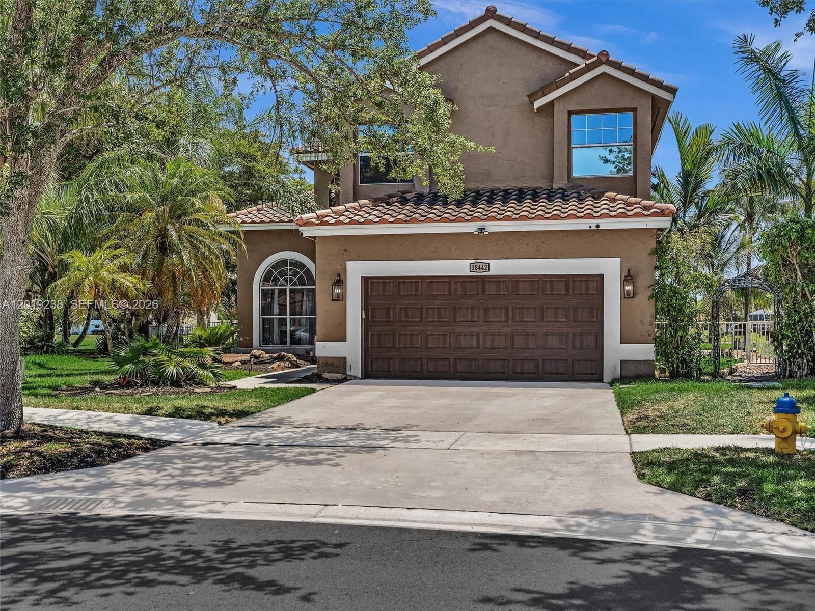 18442 NW 12th St, Pembroke Pines FL 33029