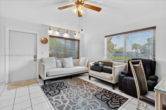 2115 NE 37th Dr # 120, Fort Lauderdale FL 33308 - Fort Lauderdale, FL - Photo 6