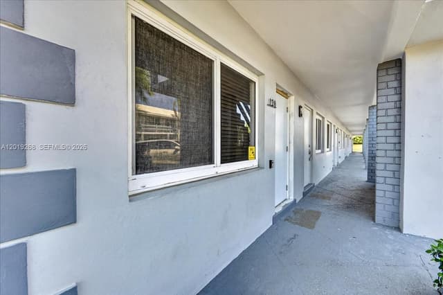 2115 NE 37th Dr # 120, Fort Lauderdale FL 33308 - Fort Lauderdale, FL - Photo 3