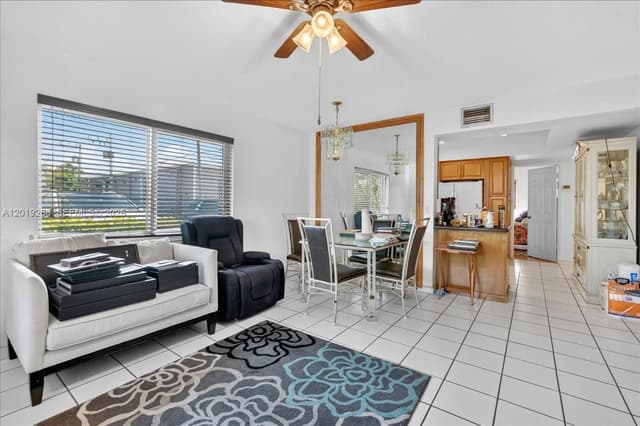 2115 NE 37th Dr # 120, Fort Lauderdale FL 33308 - Fort Lauderdale, FL - Photo 5