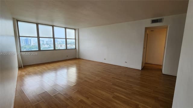 7441 Wayne # O, Miami Beach FL 33141 - Miami Beach, FL - Photo 6