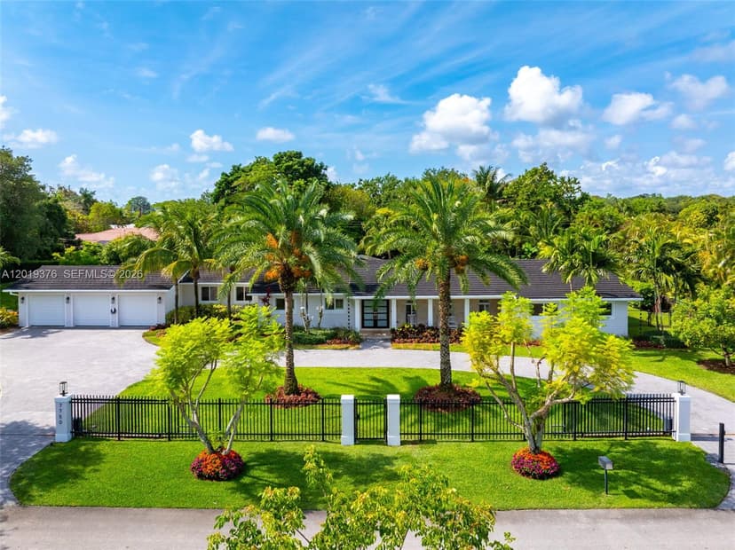 7750 SW 122nd St, Pinecrest FL 33156