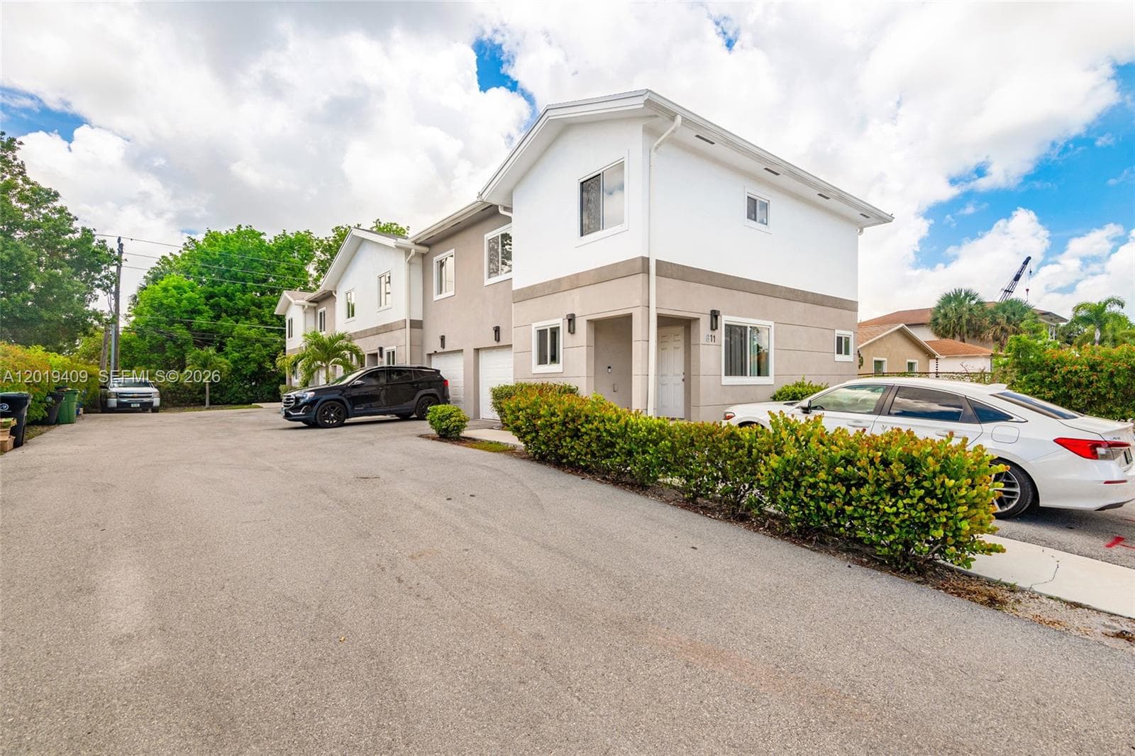 811-817 NW 3rd Ave, Fort Lauderdale FL 33311