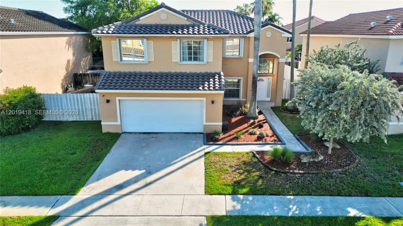 19141 NW 12th St, Pembroke Pines FL 33029