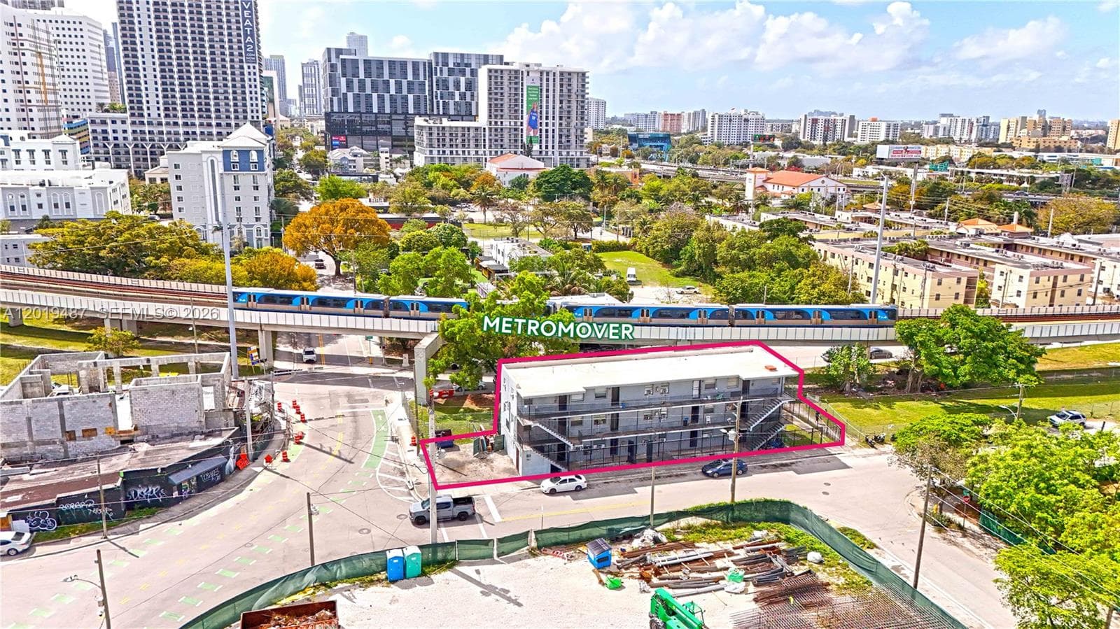 220 NW 11th Ter, Miami FL 33136 - Miami, FL - Photo 1