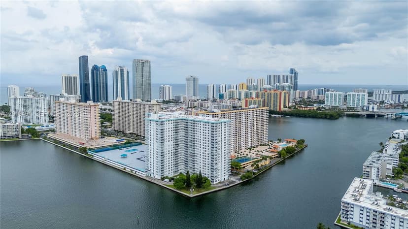 301 174 # 1503, Sunny Isles Beach FL 33160