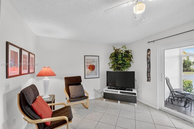 341 Waterside Dr # 341, Hypoluxo FL 33462 - Hypoluxo, FL - Photo 5