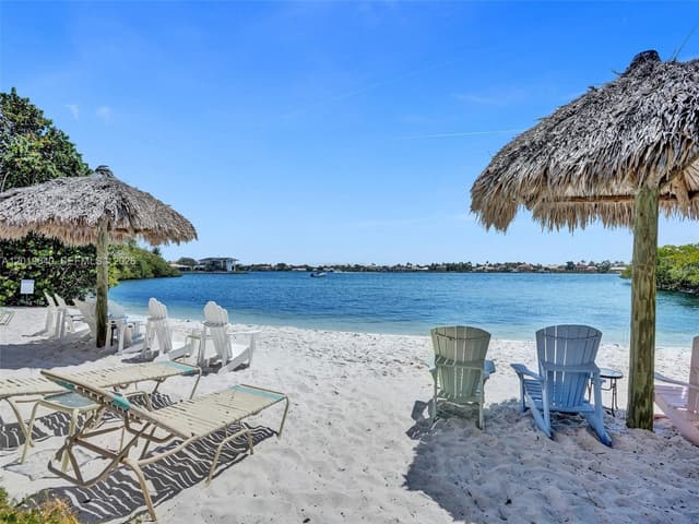 300 Scotia Dr # 206, Hypoluxo FL 33462 - Hypoluxo, FL - Photo 4