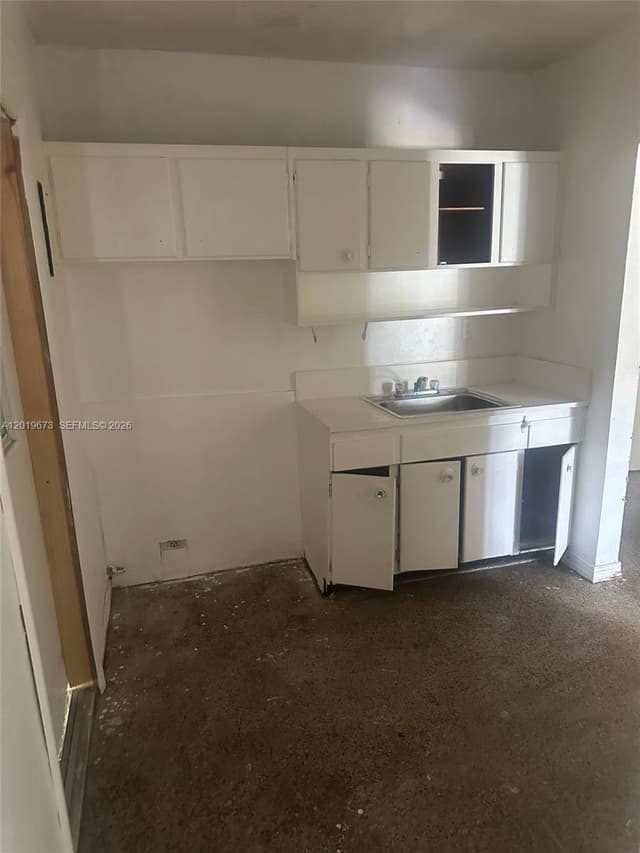 2925 NW 5th St, Fort Lauderdale FL 33311 - Fort Lauderdale, FL - Photo 7