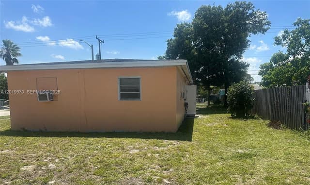 2925 NW 5th St, Fort Lauderdale FL 33311 - Fort Lauderdale, FL - Photo 3