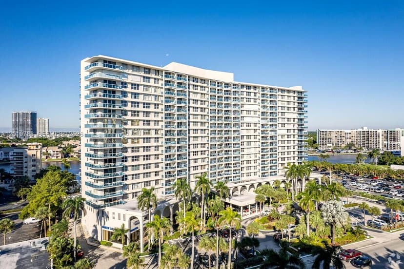 3800 S Ocean Dr # 818, Hollywood FL 33019