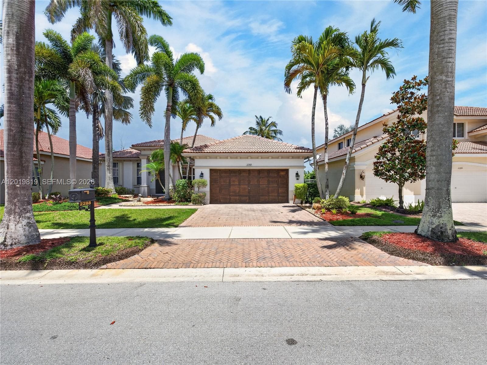 2288 Quail Roost Dr, Weston FL 33327 - Weston, FL - Photo 1