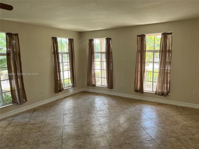 14008 SW 274 TER, Homestead FL 33032 - Homestead, FL - Photo 6