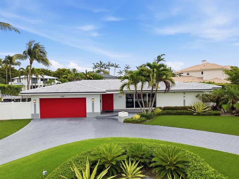5900 Bayview Drive, Fort Lauderdale FL 33308