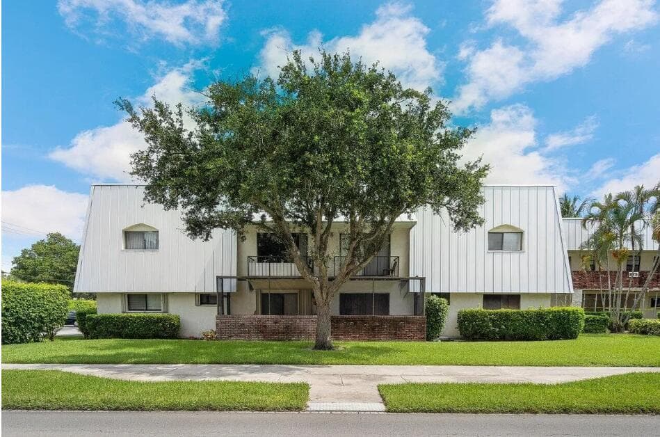 875 NW 13th Street # 405, Boca Raton FL 33486 - Boca Raton, FL - Photo 1