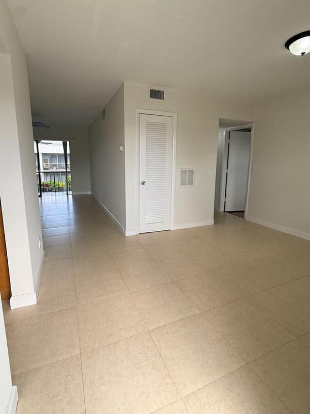 875 NW 13th Street # 405, Boca Raton FL 33486 - Boca Raton, FL - Photo 4